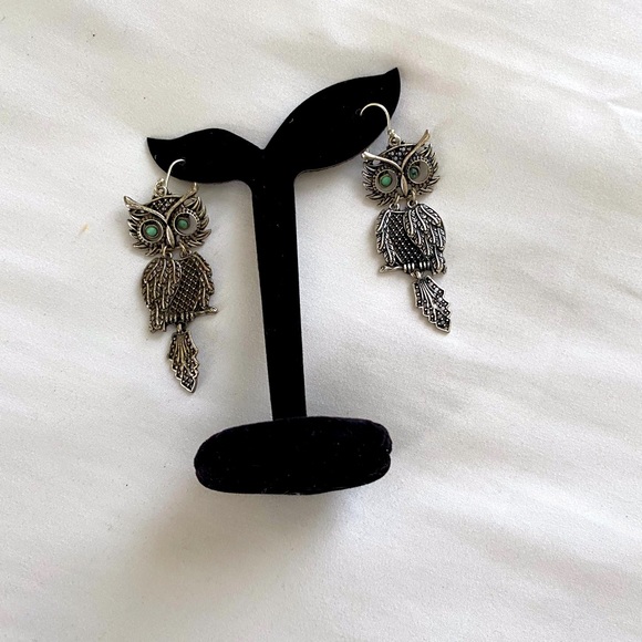 LUCKY BRAND OWL EARRINGS. NEW . NEVER WORE THEM 🦉🦉🦉❤️ - Picture 3 of 4